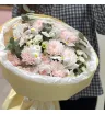 Нежный сборный букет с ирисами