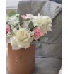 Нежная коробочка с розой, статичны и эвкалиптом