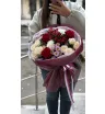 Чувственный букет из роз, сантини, альстромерии