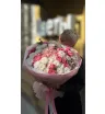 Букет пионовидных роз, гортензии и хризантем