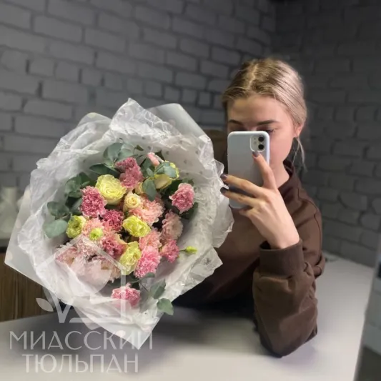 Воздушный сборный букет 