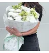 Нежный букет Хризантем, матиолы и эустомы