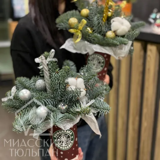 Елочка в стакане и кофе/чай 🎄